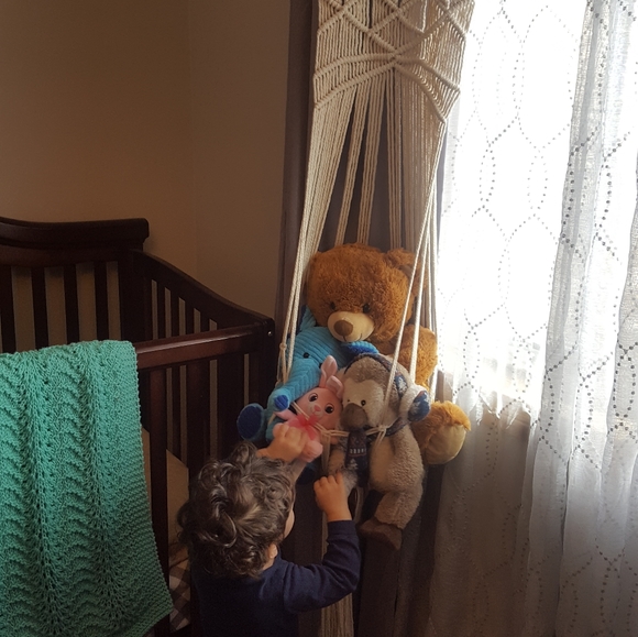 Hanging Macrame Cat Bed - Picture 2 of 5